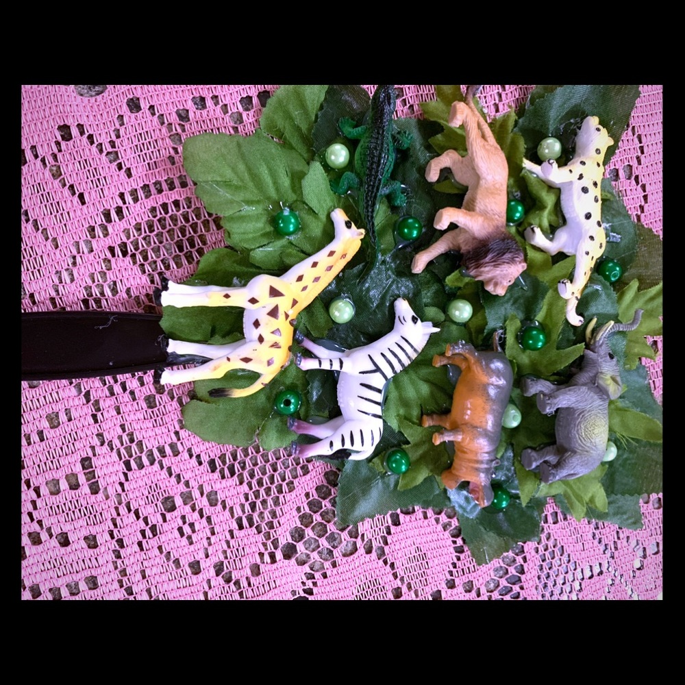Animal theme mirror